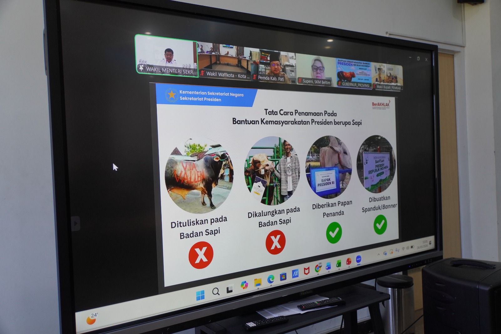 Sapi Kurban Presiden untuk Padang Panjang Disalurkan ke Masjid M Noer