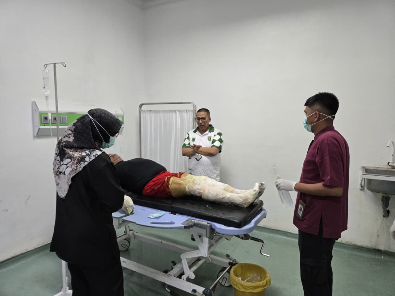 Wako Hendri dan Wawako Allex Tinjau Korban Kebakaran di Silaing Bawah