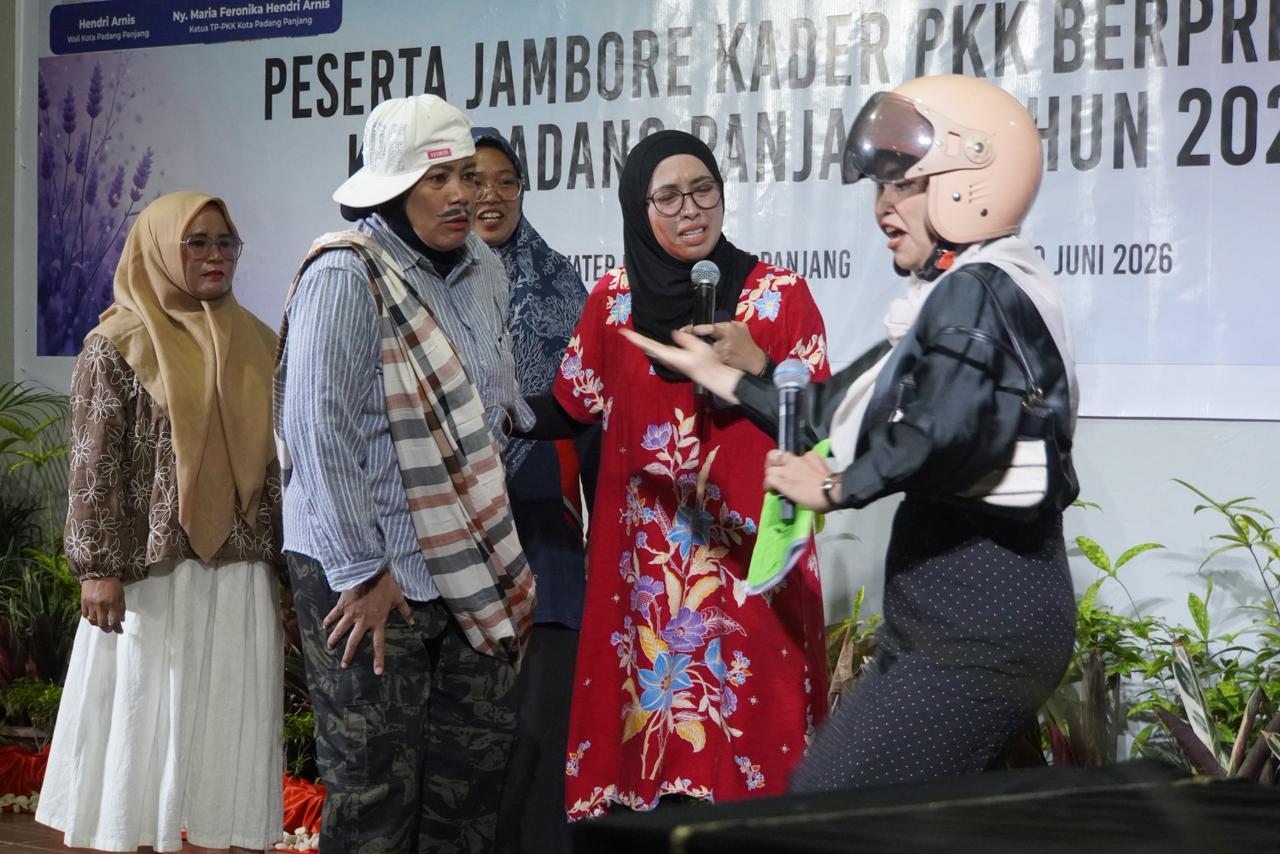 Kader PKK Tampilkan Kreativitas Terbaik di Jambore Berprestasi Tingkat Kota