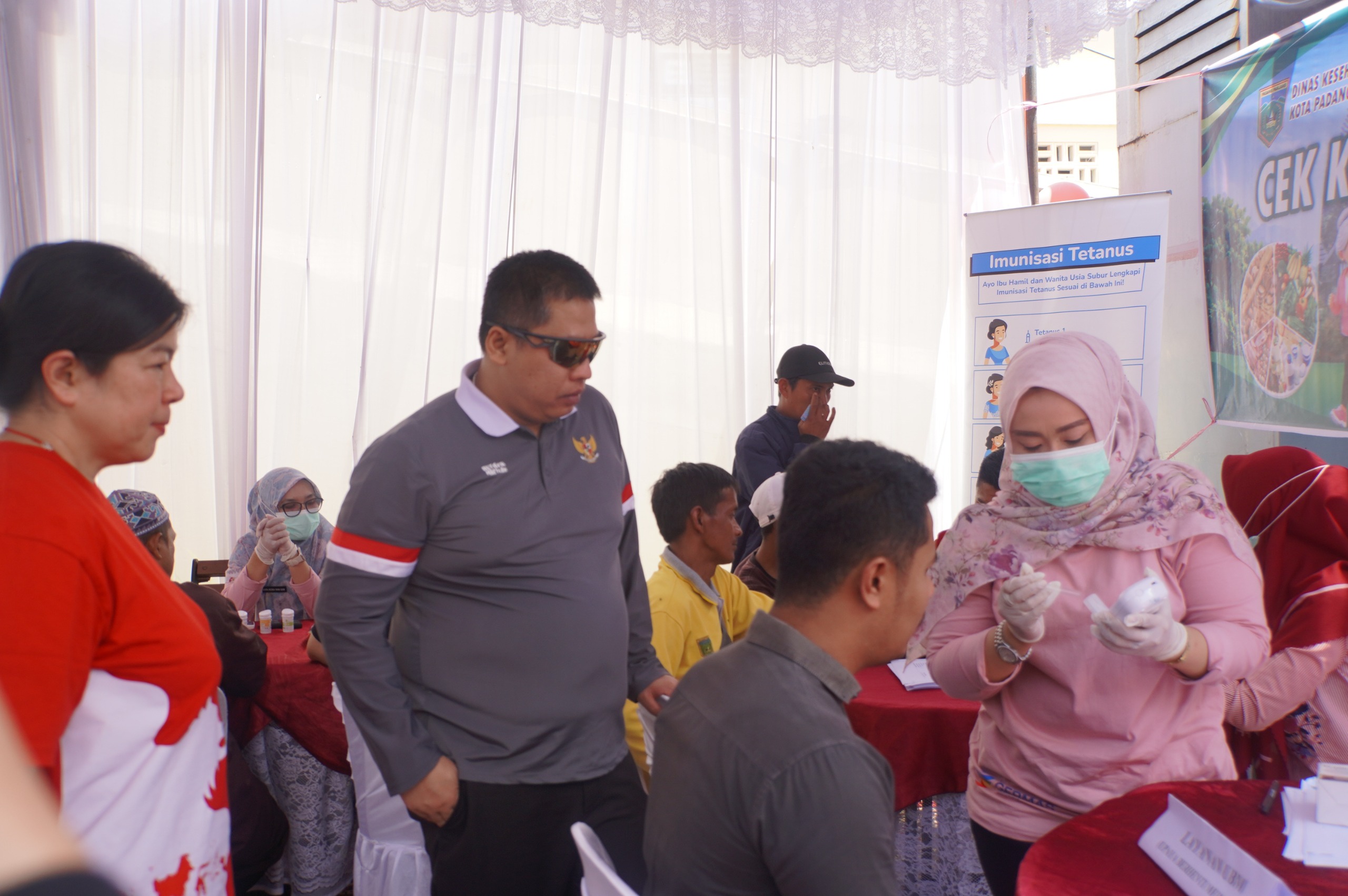 Sambut HUT RI, Pemko Gelar Cek Kesehatan Gratis di Pasar Pusat