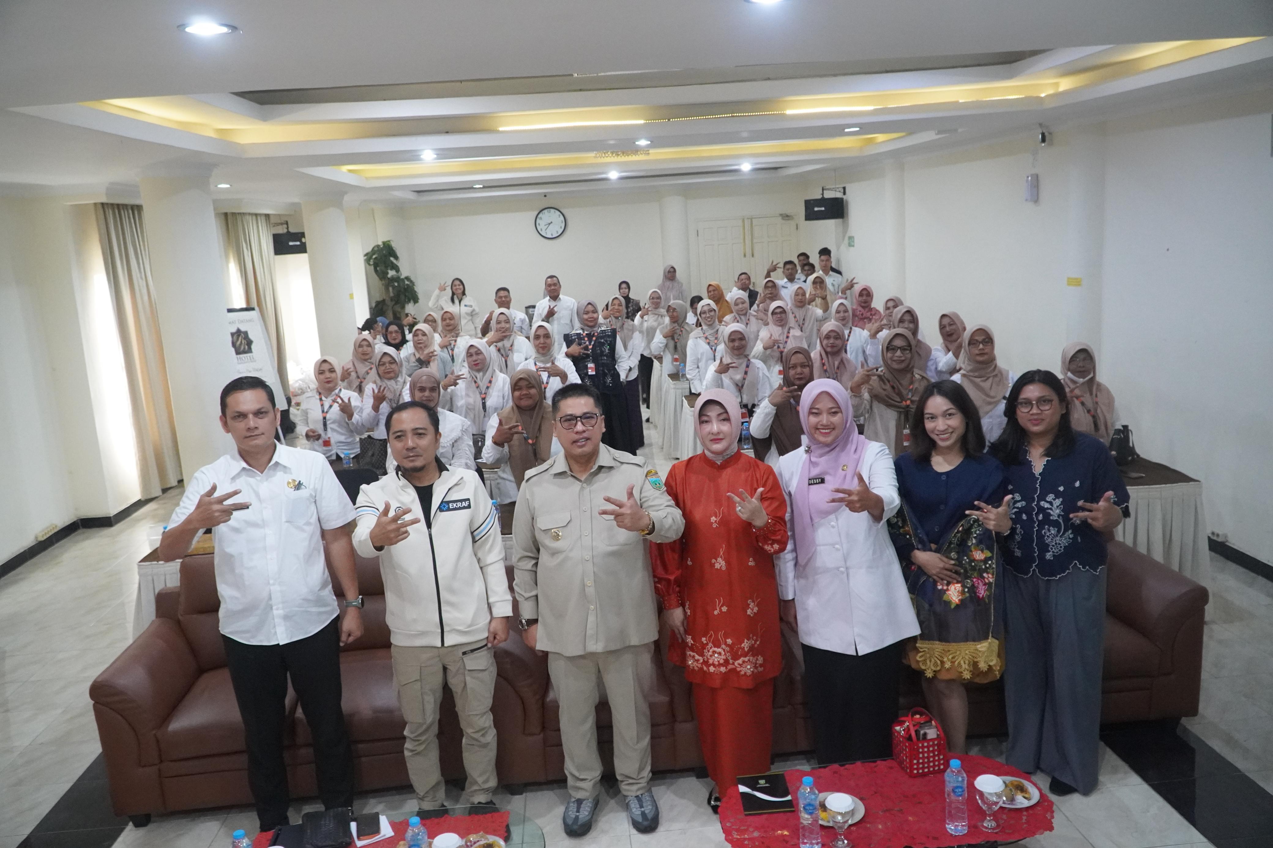Kemenekraf Dorong 30 Pelaku Ekraf Padang Panjang Tingkatkan Daya Saing Produk Fesyen