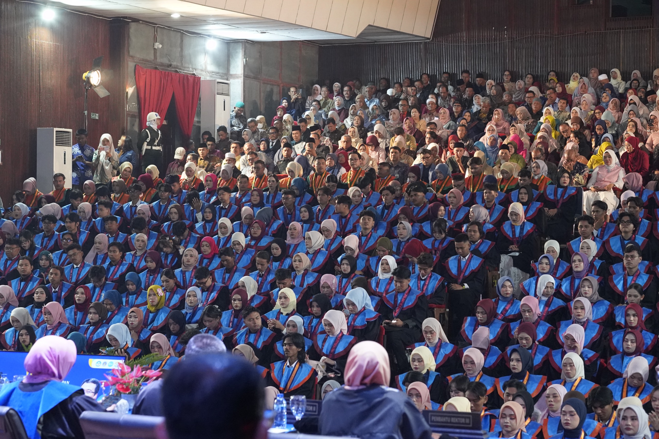 441 Wisudawan ISI Dikukuhkan, Pemko Dorong Lulusan Terus Berkarya