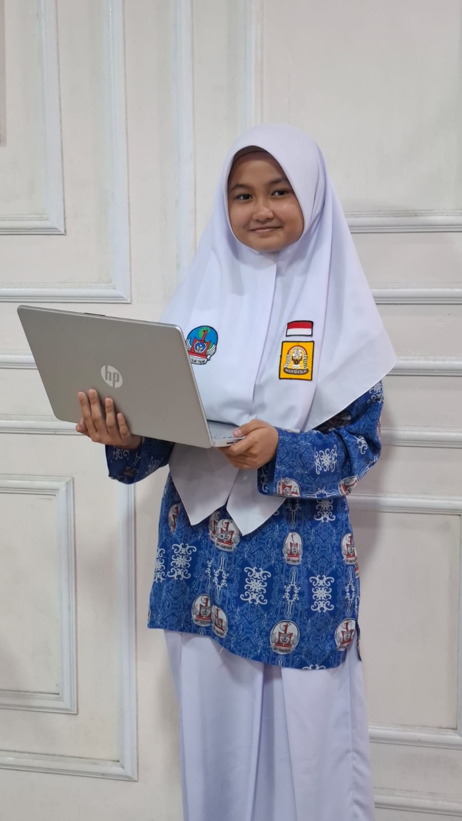Siswi SMPN 1 Padang Panjang Raih Juara 1 FLS3N Tingkat Nasional