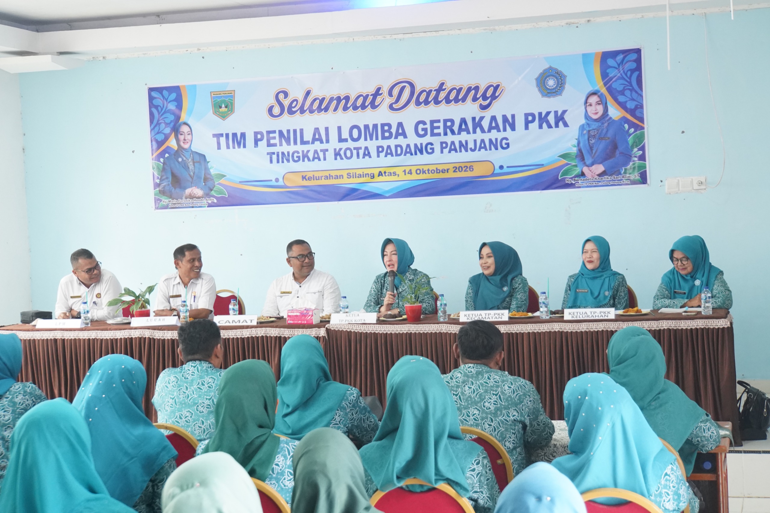 PKK Kota Nilai Gerakan PKK Tiga Kelurahan di Padang Panjang Barat